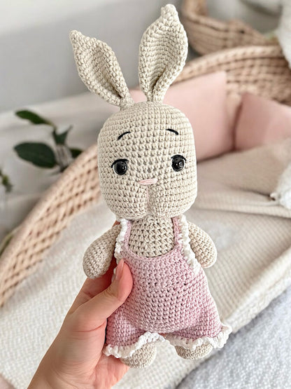 Lola la Lapine